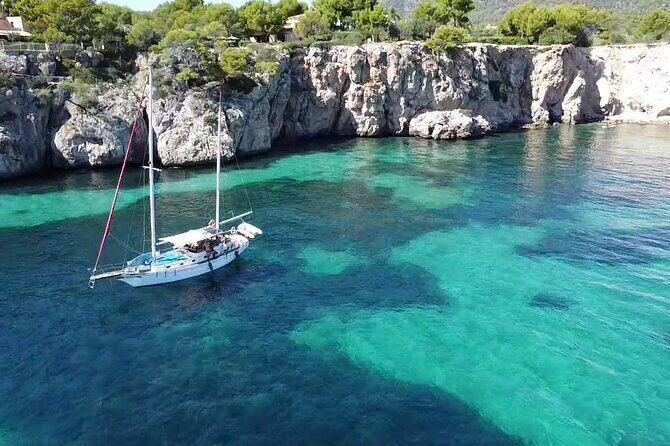 Sailing Flavors, Gastronomy and Relaxation at Sea - Who Is This Tour Best For?
