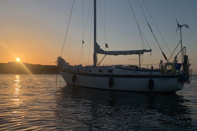 Sailing La Maddalena Archipelago at Sunset with Aperitif - Key Points