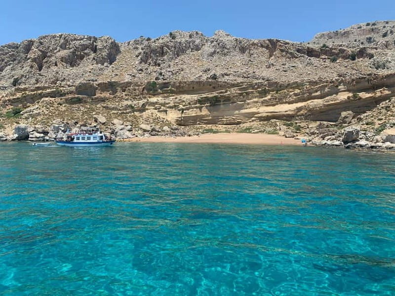 Sailing tour around Lindos with food and drinks - Key Points
