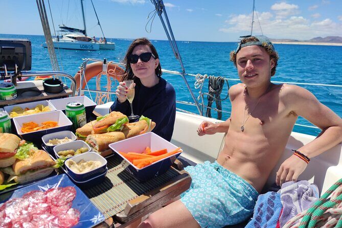 Sailing tour around the Lobos Island Natural Park / 4h - What Makes This Tour Stand Out?