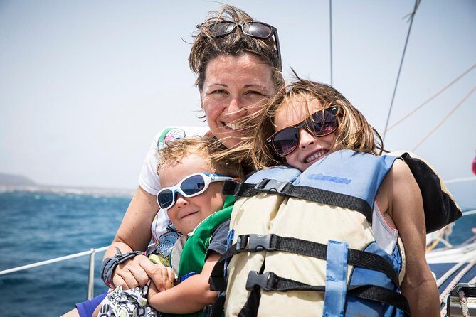 Sailing tour around the Lobos Island Natural Park / 4h - FAQ