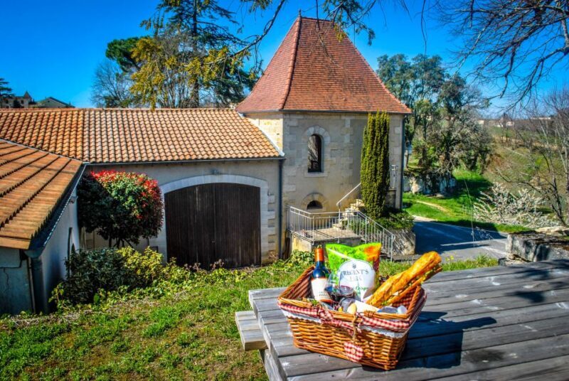 Saint-Emilion: Grand Cru Classé Guided Winery Visit & Picnic - FAQs