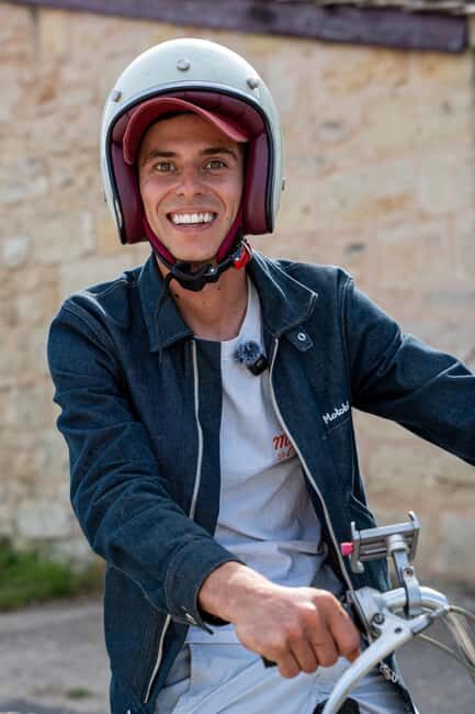 Saint-Emilion: Vintage moped rides and tours - Source