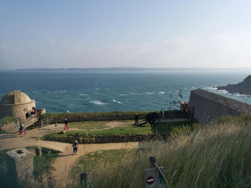 Saint-Malo: Dinan, Fort la Latte, & Cap Fréhel Private Tour - FAQs