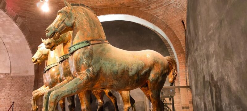 Saint Mark's Basilica with Skip-the-Line - Key Points