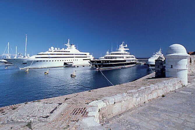 Saint-Tropez & Port Grimaud Day Trip with Optional Boat Cruise from Nice - FAQ