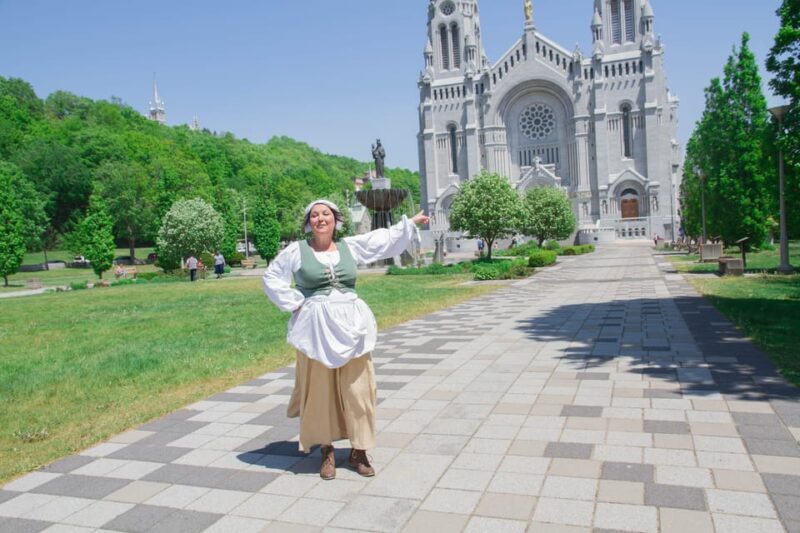 Sainte-Anne-de-Beaupré: Animated Tour of Its History - Practical Details: What You Need to Know