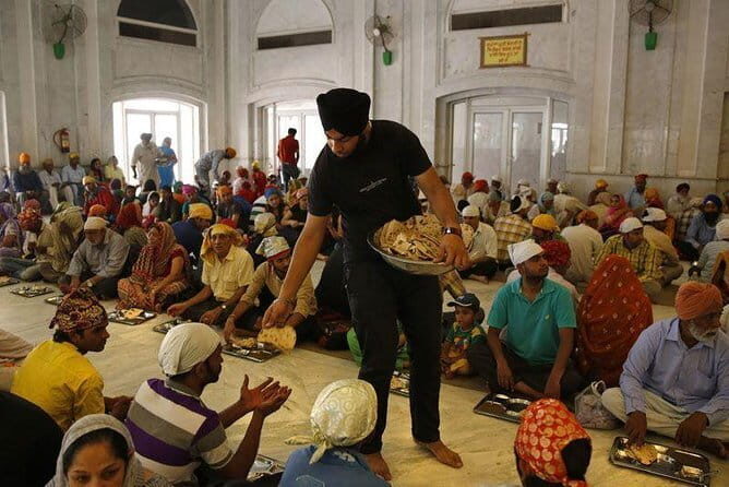 Salaam Baalak Trust City Walk and Volunteering at a Local Community Kitchen - Who Will Love This Tour?