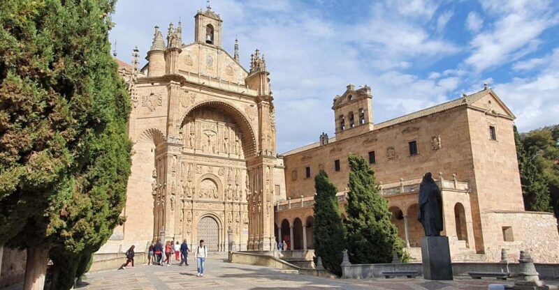 Salamanca: Convents, Monasteries, and Churches Private Tour - Exploring Salamancas Hidden Religious Treasures