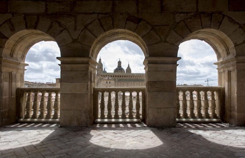 Salamanca: Monterrey Palace Audio-Guided Tour - Key Points