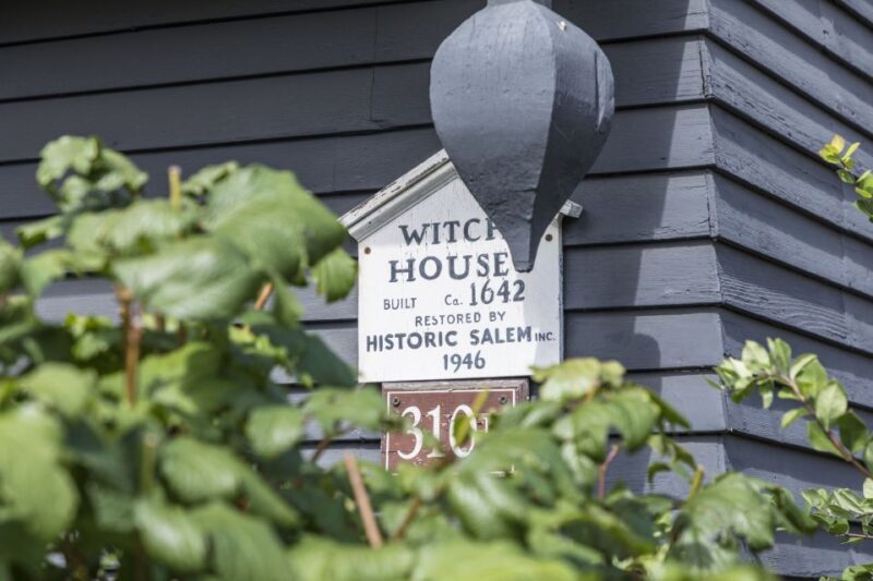 Salem: Ghosts of Salem Walking Tour - Salem: Ghosts of Salem Walking Tour — A Practical Guide to Unraveling Haunted Salem