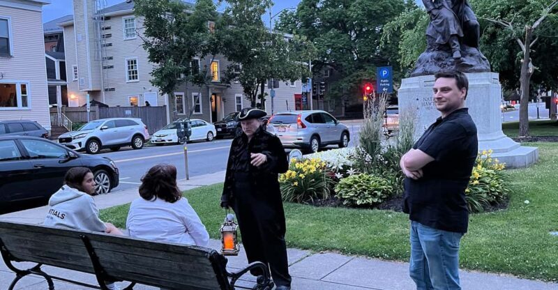 Salem: Vampires and Ghosts Walking Tour with Haunted Objects - The Guide: Knowledgeable and Enthusiastic