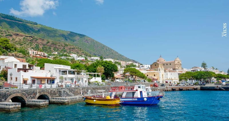 Salina tour: boat excursion with snorkeling, departure from Lipari - A Deep Dive into the Salina Boat Tour Experience