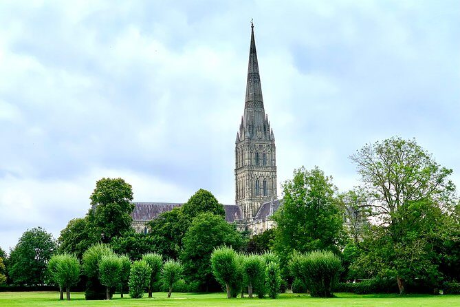 Salisbury and Magna Carta Private Tour from Southampton - In Summary