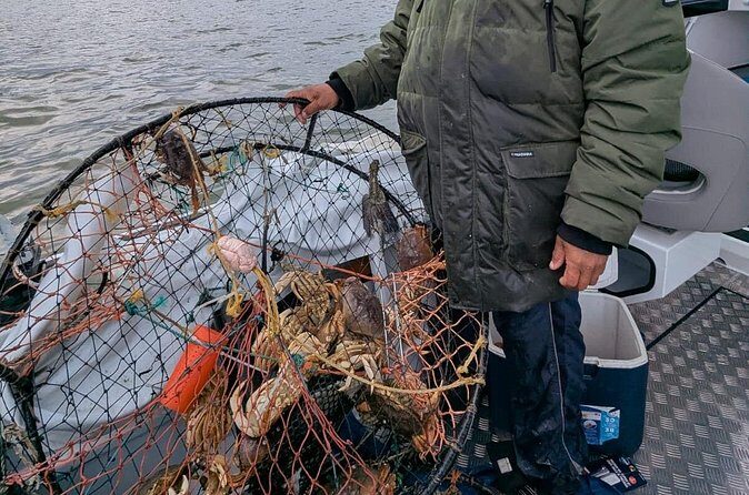 Salmon Fishing Charter in Vancouver - The Sum Up: Who Will Love This Tour?