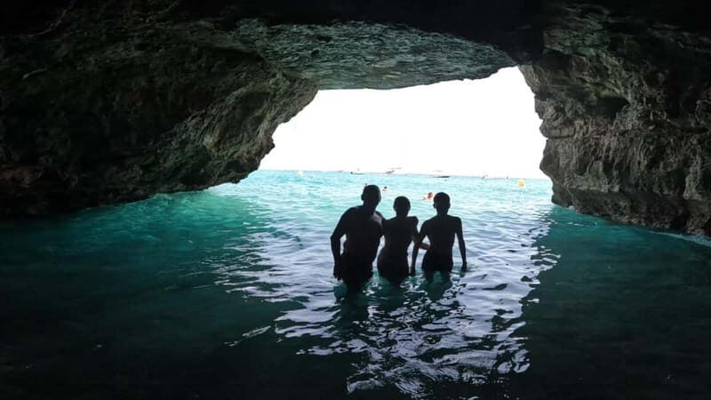 Salou: Boat ride and visit to the sea wolf cave. - A Deep Dive into the Salou Boat Adventure