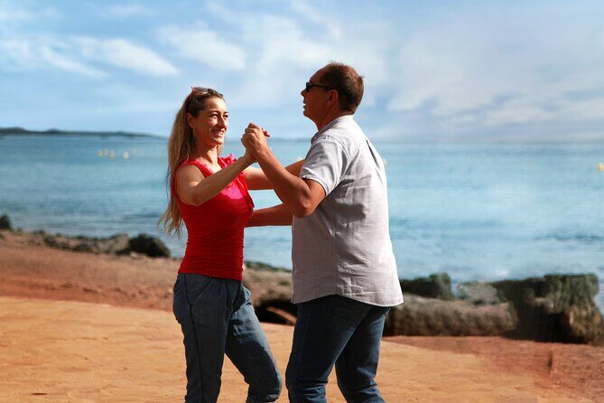 Salsa & Bachata, dance lessons Tenerife south. Have fun and learn - Who Should Consider This Dance Class?