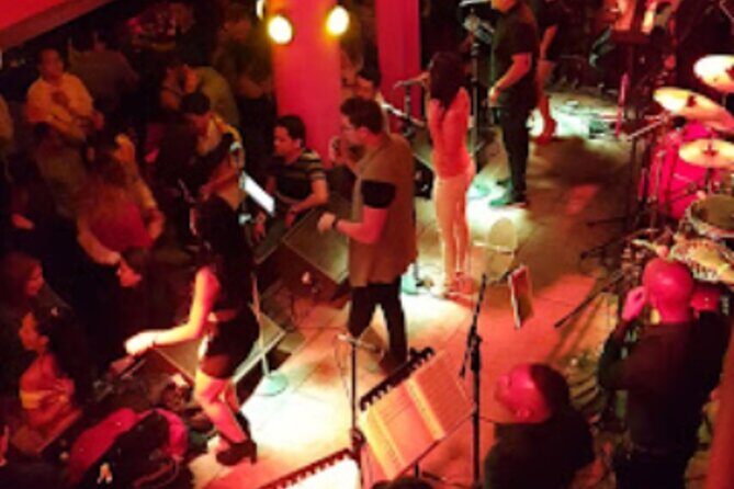 Salsa Night & Tacos: Authentic Dance & Flavors in Mexico City - Who Should Consider This Tour?
