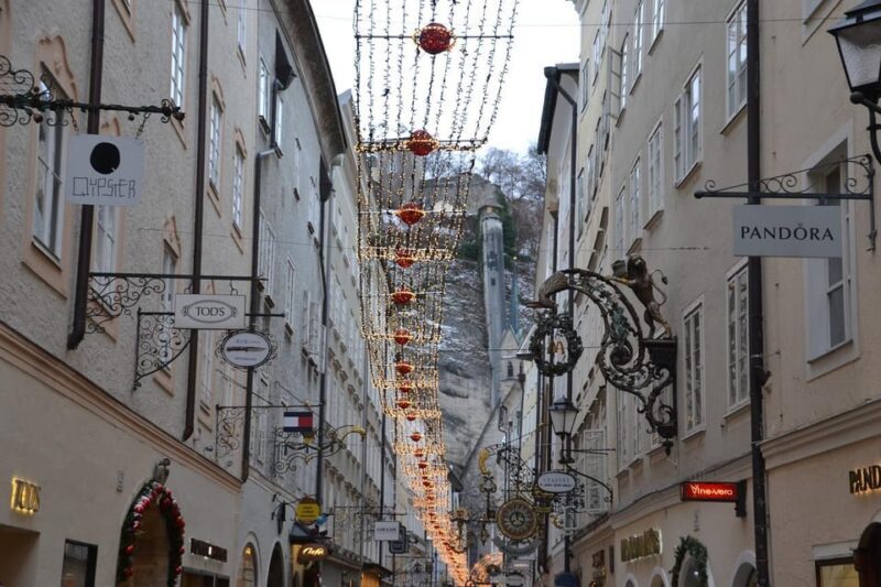 Salzburg Christmas Market Tour - What To Expect: Festive Atmosphere and Authentic Delights