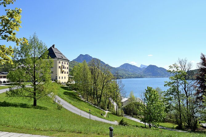 Salzburg City and Hallstatt Private Tour - FAQ