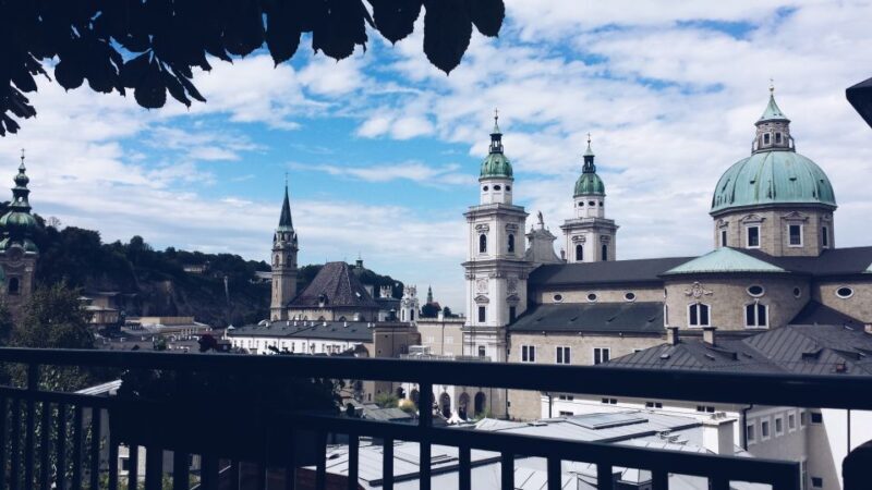 Salzburg: Express Walk with a Local in 60 minutes - A Practical Guide to the Salzburg Express Walk