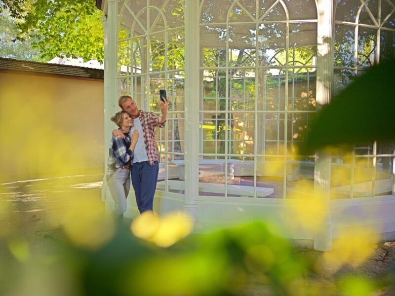 Salzburg: Hallstatt and Sound of Music Tour - FAQs