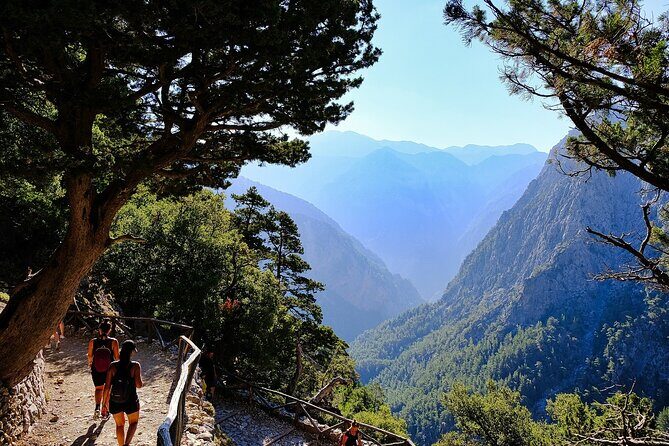 Samaria Gorge Hiking Tour from Chania with Professional Guide - Authentic Experiences and Practicalities