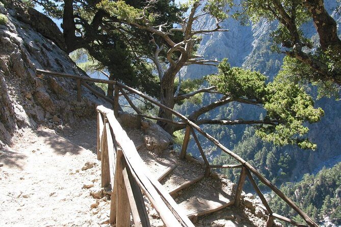 Samaria Gorge Trek: Full-Day Excursion from Rethymno with Guide - The Experience in Detail