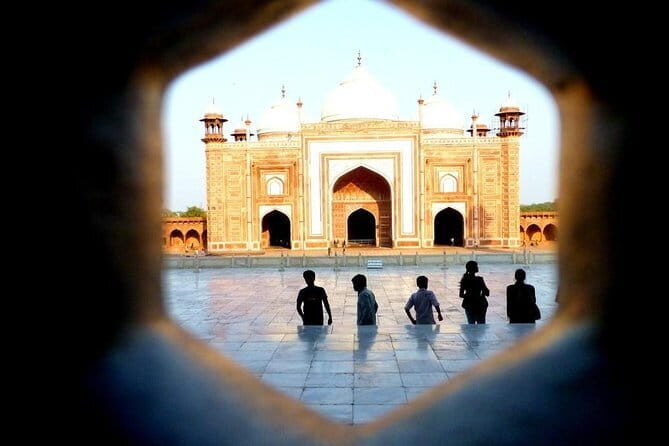 Same Day Agra Tour by Train - The Experience in Detail