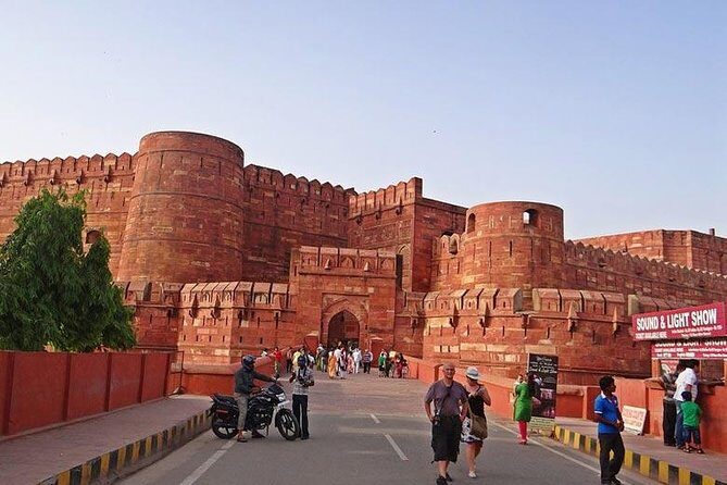 Same Day Agra Tour From Jaipur By Express Train - The Journey from Jaipur to Agra: What to Expect