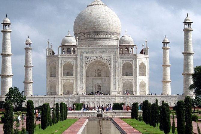 Same Day Agra Visit (Delhi -Agra-Delhi) Tour - Who Will Enjoy This Tour?