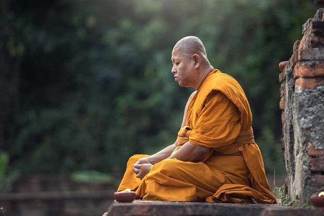 Same day Bodhgaya tour from Varanasi - Who Would Love This Tour?