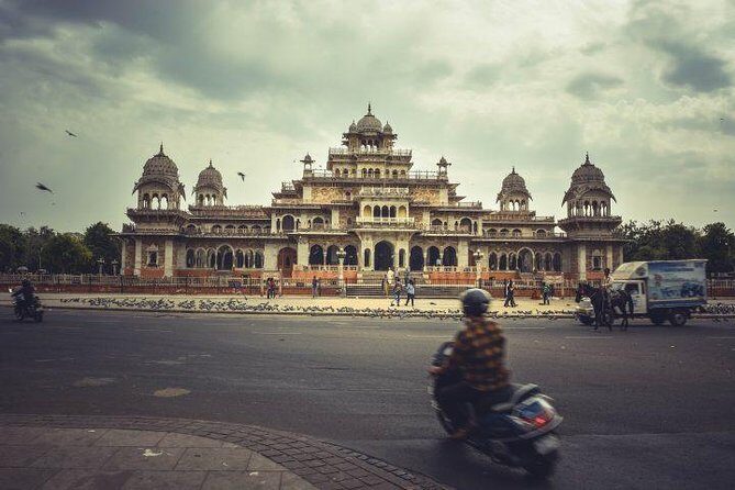 Same Day Jaipur Tour Package from Delhi - FAQ