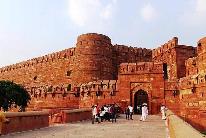 Same Day Taj Mahal, Agra Fort & Baby Taj Tour from Delhi by Car - First Stop: The Taj Mahal