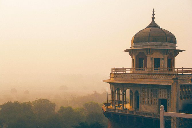 Same Day Taj Mahal and Agra Tour from Mumbai with Return Flights - Key Points