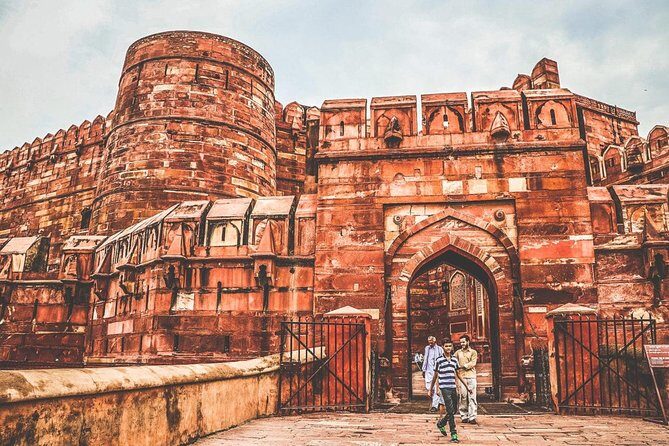 Same Day Taj mahal Tour by Express Train from Delhi - How the Tour Works