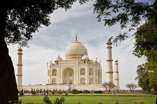 Same Day Taj Mahal Tour by Train - In-depth Analysis: Is It Worth the Cost?