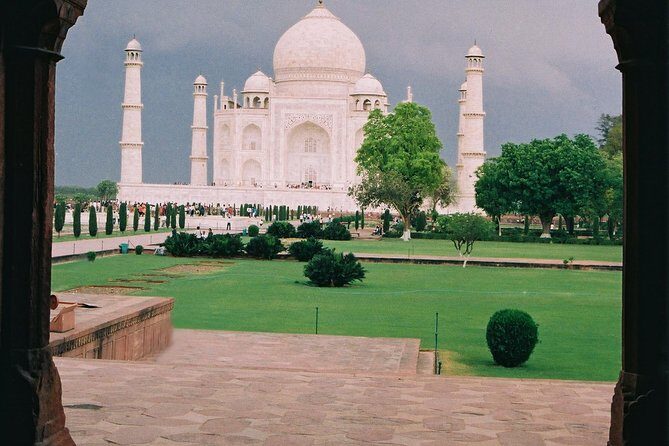 Same Day Taj Mahal Tour from Jaipur by Car - Exploring the Itinerary in Detail