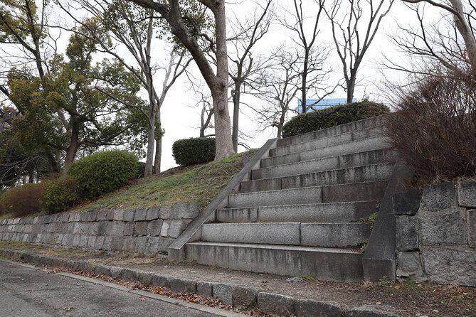 Samurai-specific Osaka Castle Guides Private tours in armor Photo - FAQs