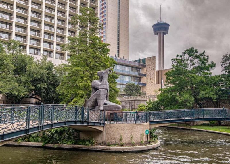 San Antonio: Alamo, River & Cathedral Legends Walk - Tower of the Americas: Views and Tales