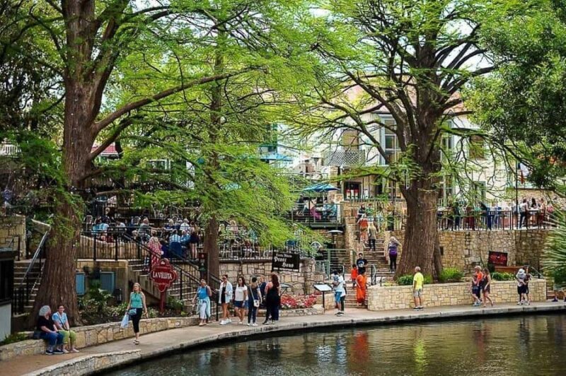 San Antonio: Alamo, River & Cathedral Legends Walk - FAQ