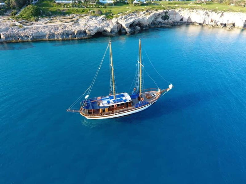 San Antonio Crystal Sea Cruise from Protaras - An In-depth Look at the San Antonio Sea Cruise
