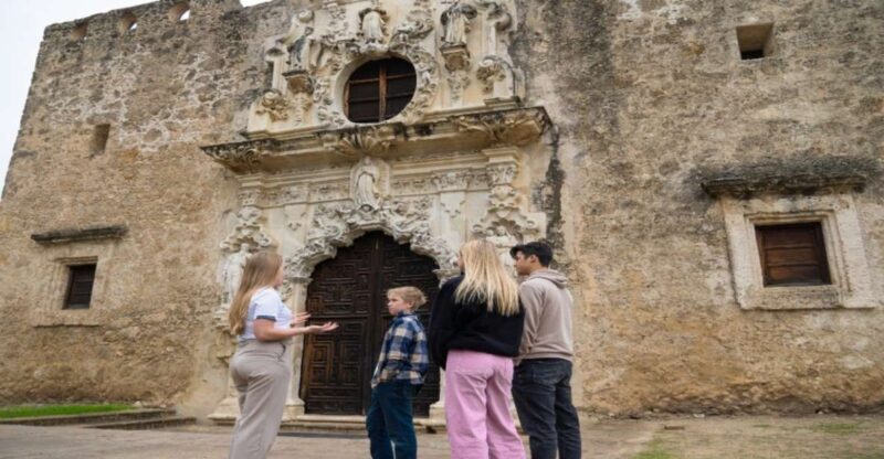 San Antonio: Guided Walking Tour with Boat Cruise - Key Points