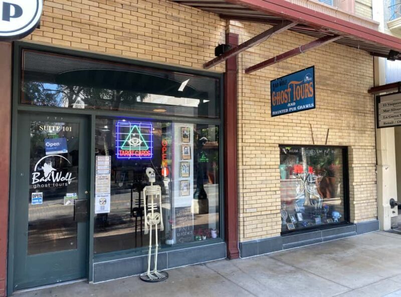 San Antonio: Haunted Dinner Tour with Ghost Walk - The Experience in Detail