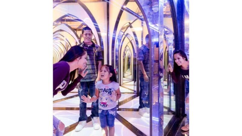 San Antonio: Mirror Maze and Escape Room Ticket - An In-Depth Look at the Mirror Maze and Escape Room Experience
