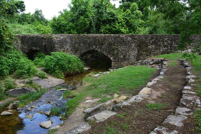 San Antonio Mission Trail  Private Guided Tour - Engineering Marvel: Espada Aqueduct