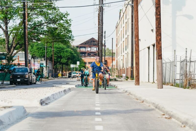 San Antonio: Murals & Hidden Gems E-Bike Tour - A Changing Route for Unique Experiences