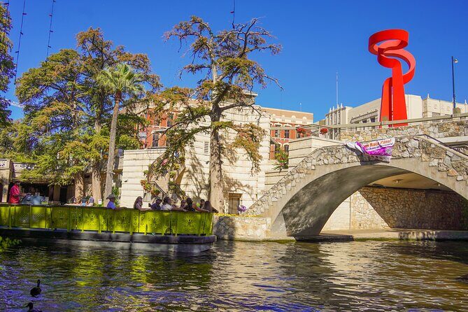 San Antonio Riverwalk Tour with Cruise - FAQs
