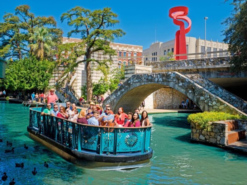 San Antonio: Small Group Tour w/ Alamo, Tower & River Cruise - FAQ