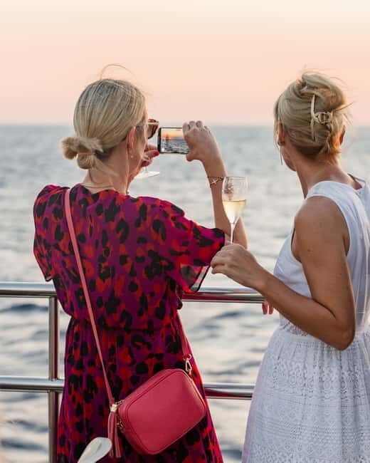 San Antonio: Sunset Boat Tour with Live Music & Drinks - Who Will Love This Experience?